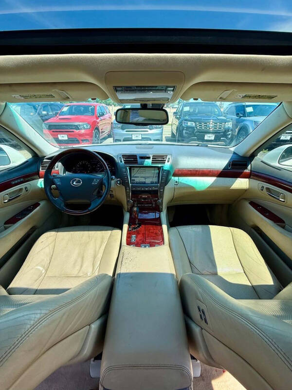 2007 Lexus LS 460