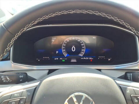 2025 Volkswagen Taos SE