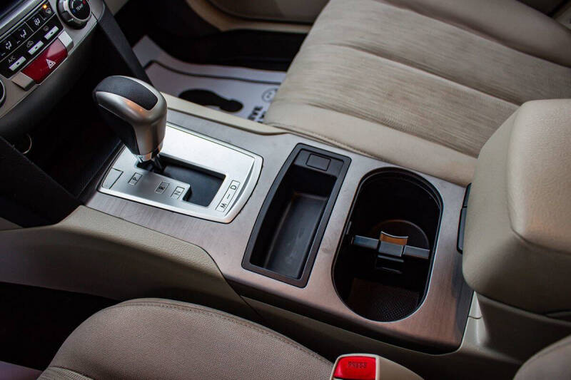 2014 Subaru Legacy 2.5i