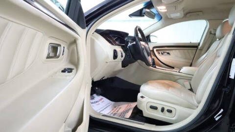 2017 Ford Taurus Limited