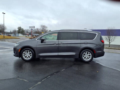 2020 Chrysler Pacifica Touring L