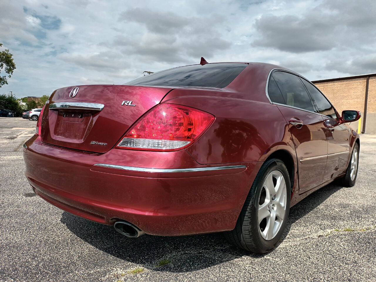 2006 Acura RL for sale at Ideal Cars LLC in Skokie, IL