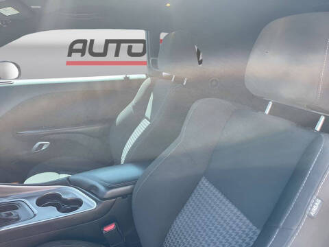 2021 Dodge Challenger SXT
