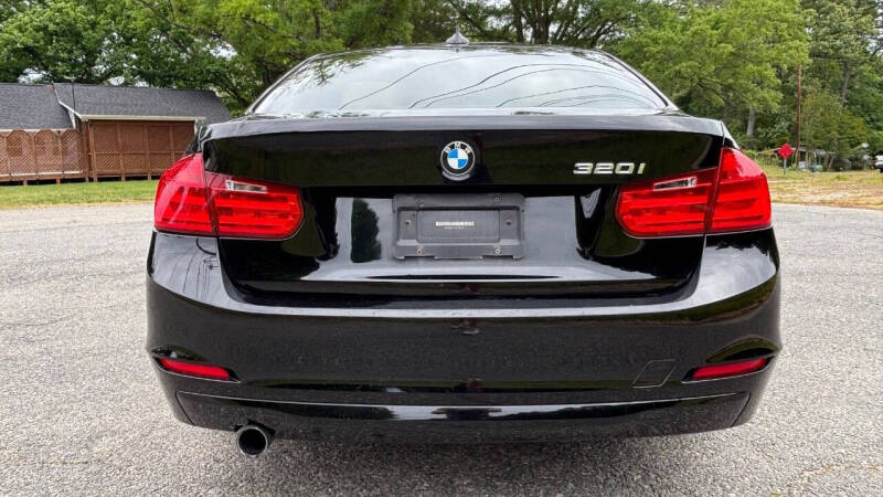 2014 BMW 3 Series 320i