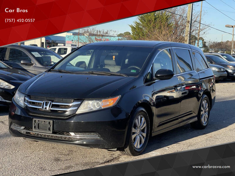 2016 Honda Odyssey SE's photo