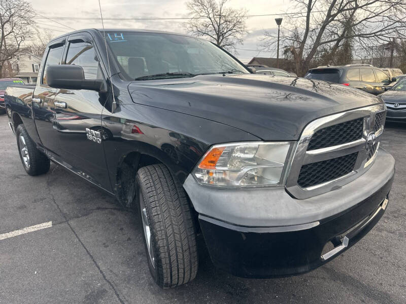 2014 RAM 1500 SLT