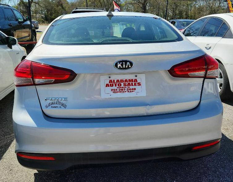 Image 4 of 2017 Kia Forte