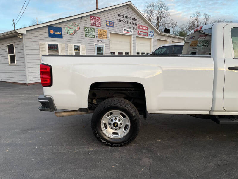 2017 Chevrolet Silverado 2500HD Work Truck photo 11