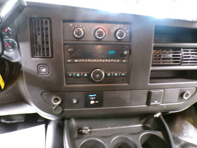 2016 GMC Savana 2500