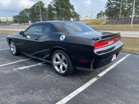 2014 Dodge Challenger SXT