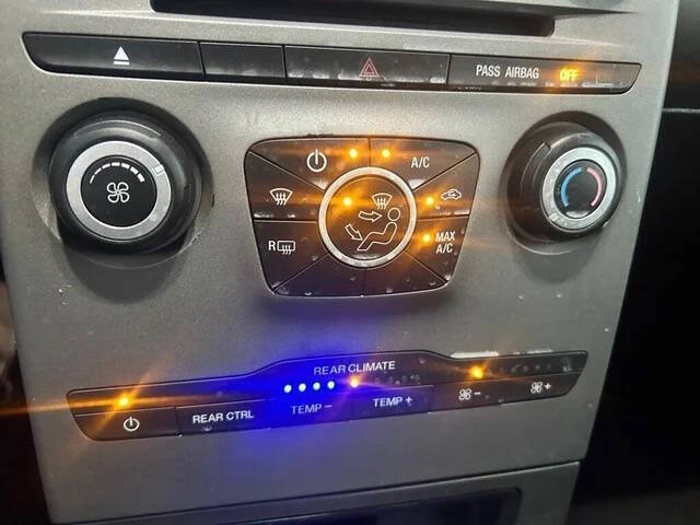 2017 Ford Flex SE