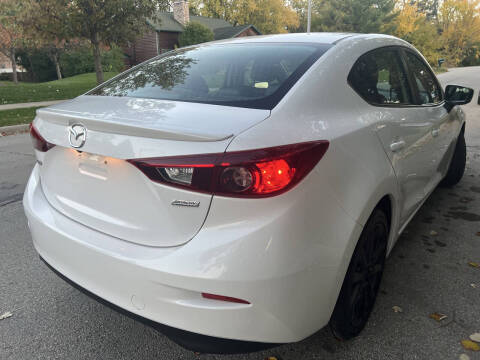 2018 Mazda MAZDA3 Touring