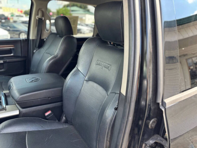 2013 RAM 1500 Laramie