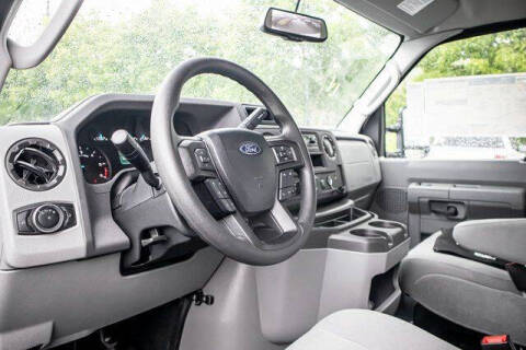 2024 Ford E-Series