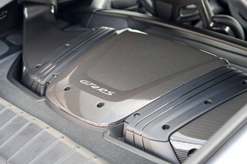 2024 Porsche 718 Cayman GT4 RS