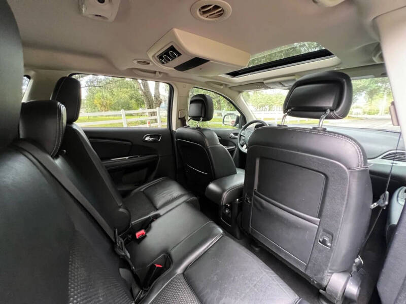 2019 Dodge Journey Crossroad