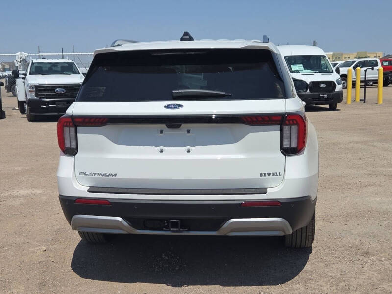 2026 Ford Explorer Platinum