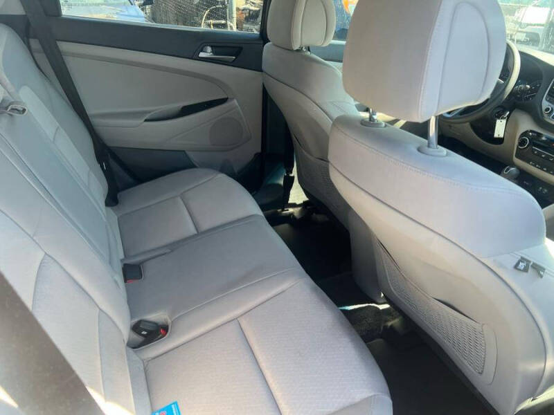 2018 Hyundai Tucson SE