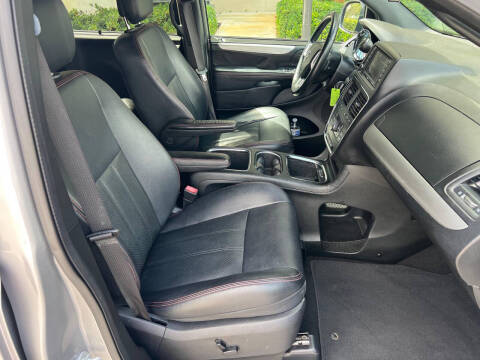 2018 Dodge Grand Caravan GT