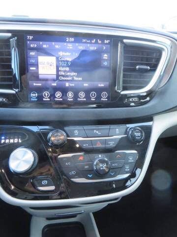 2018 Chrysler Pacifica Touring L