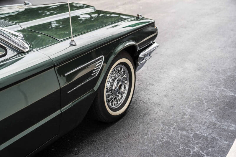1965 Ford Thunderbird