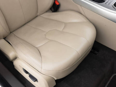 2013 Land Rover Range Rover Evoque Pure Plus