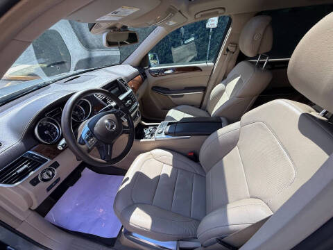 2014 Mercedes-Benz GL-Class GL 550 4MATIC