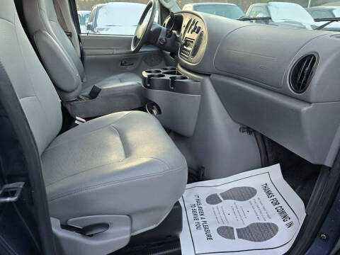 2006 Ford E-Series E-250