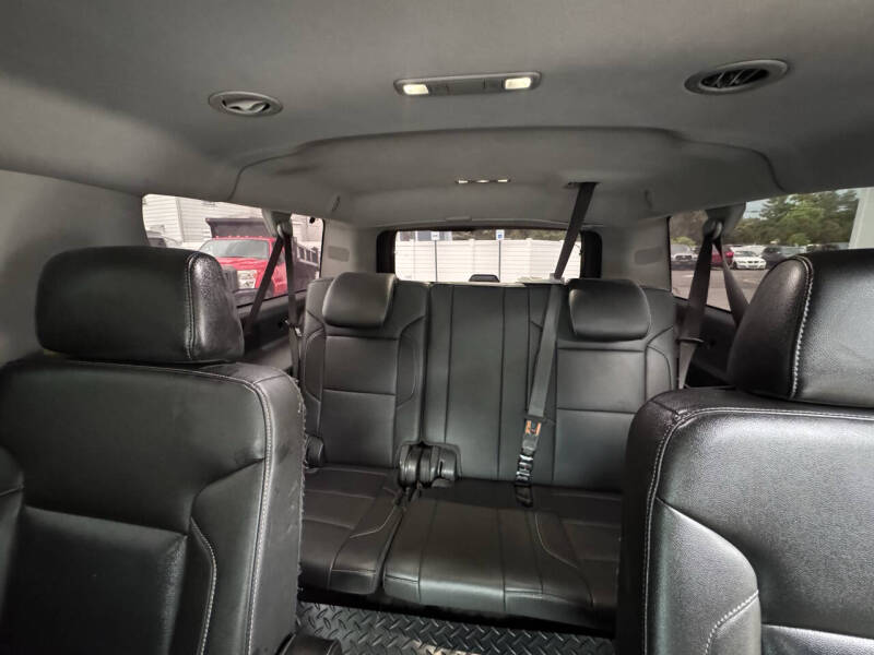 2018 Chevrolet Suburban LT