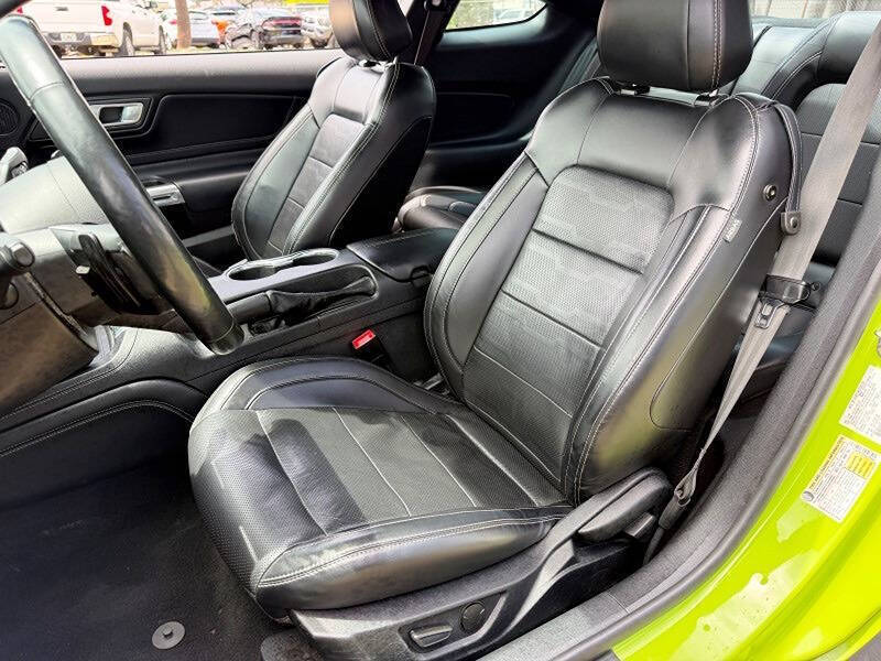 2020 Ford Mustang EcoBoost Premium