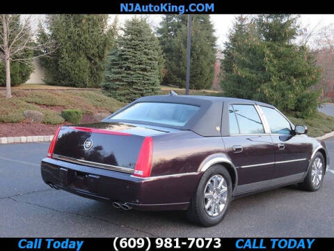 2009 Cadillac DTS Luxury 5-Passenger