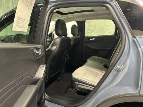 2025 Ford Escape Platinum