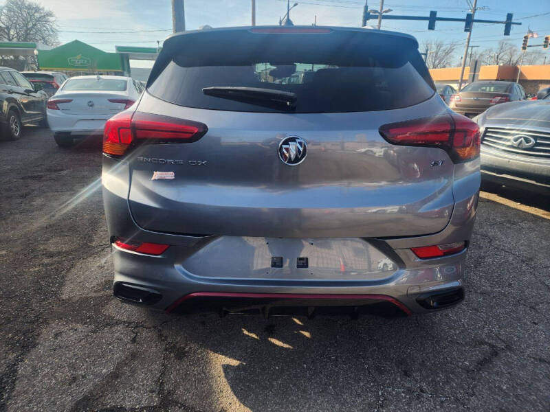 2022 Buick Encore GX Select