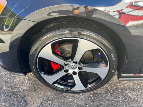 2015 Volkswagen Golf GTI S