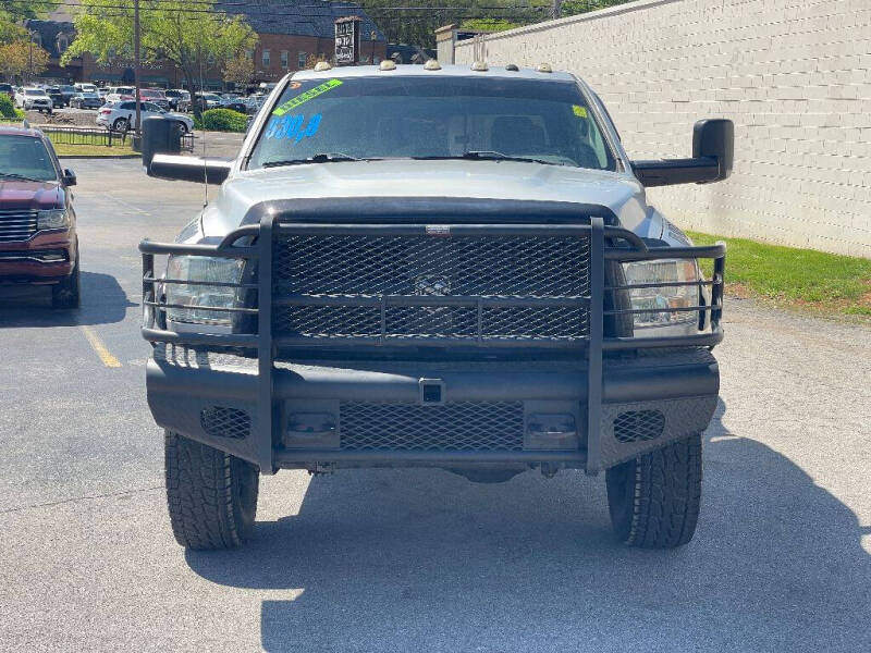 Used 2016 RAM Ram 3500 Pickup Tradesman with VIN 3C63RRGL9GG327761 for sale in Knoxville, TN