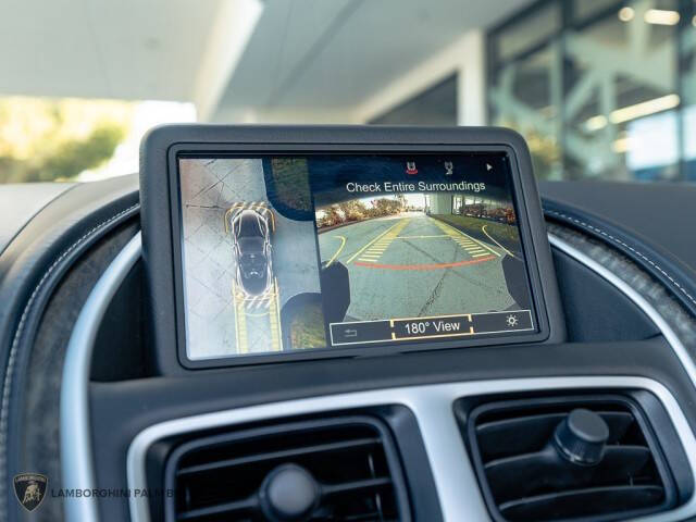 2019 Aston Martin DB11 Volante