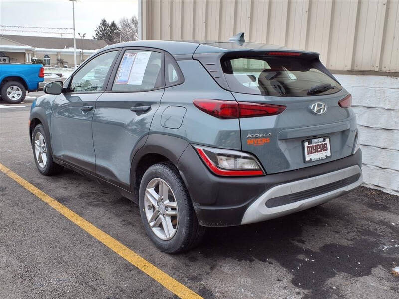 2022 Hyundai Kona SE