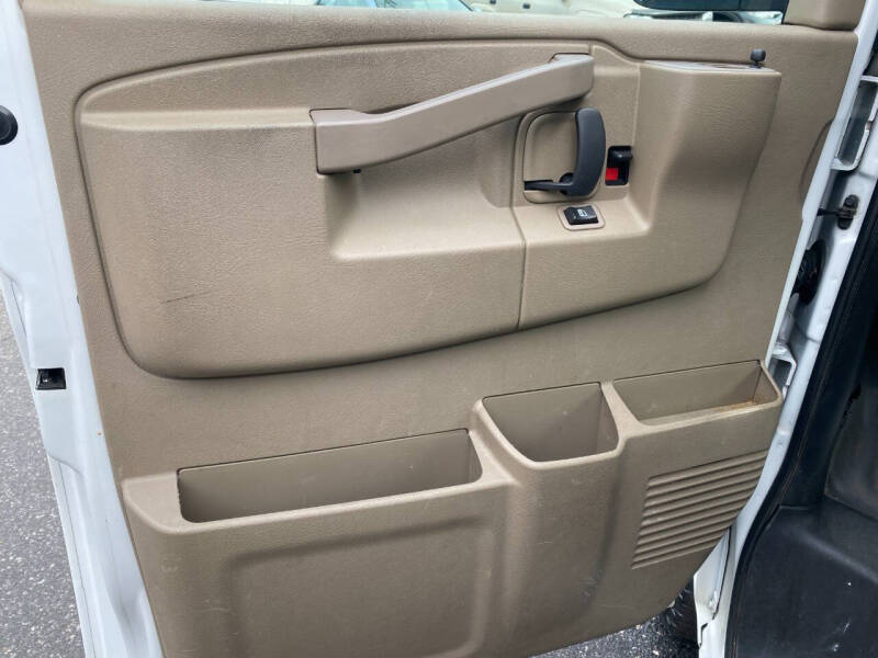 2019 Chevrolet Express 2500