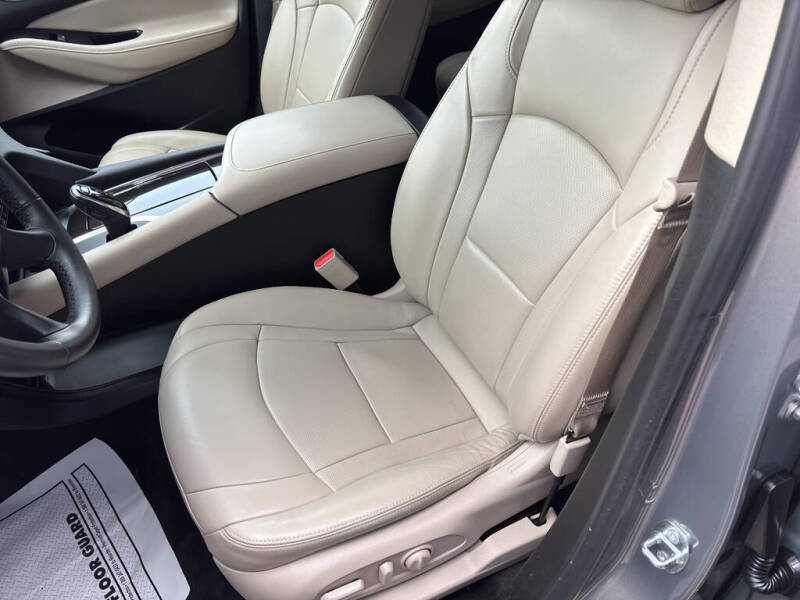 2018 Buick Enclave Essence