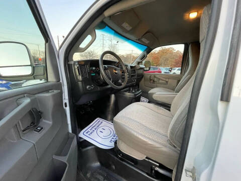 2016 Chevrolet Express 2500