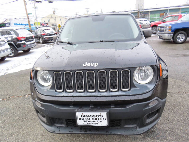 2016 Jeep Renegade Sport photo 6