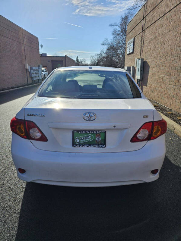 2009 Toyota Corolla LE photo 7