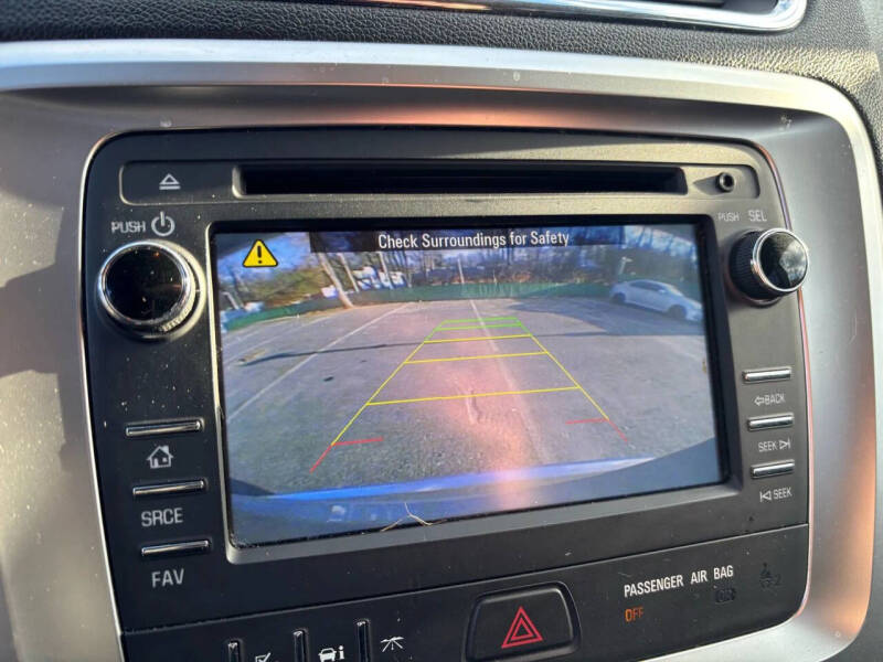 2015 GMC Acadia SLE-2