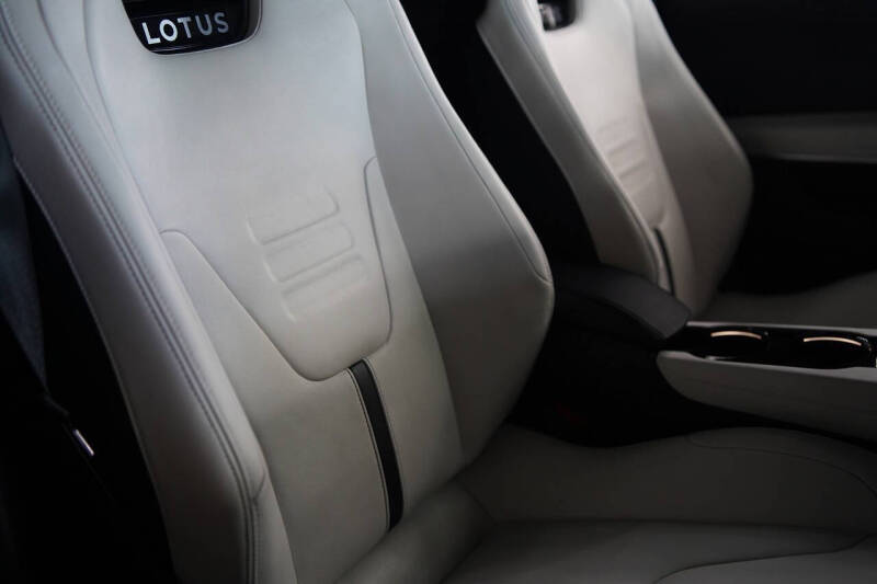 2024 Lotus Emira V6 First Edition