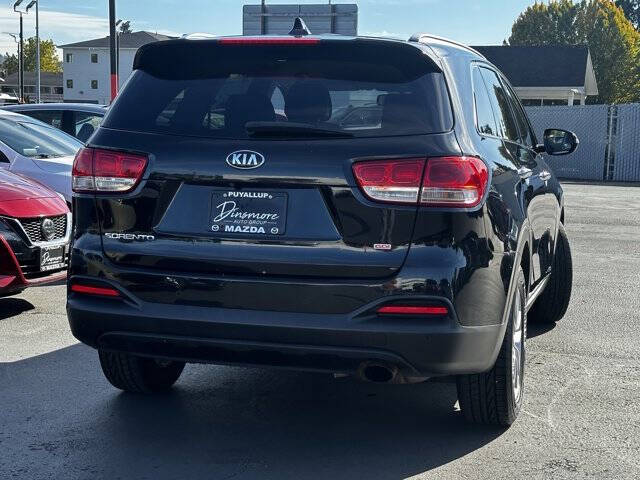 2016 Kia Sorento LX