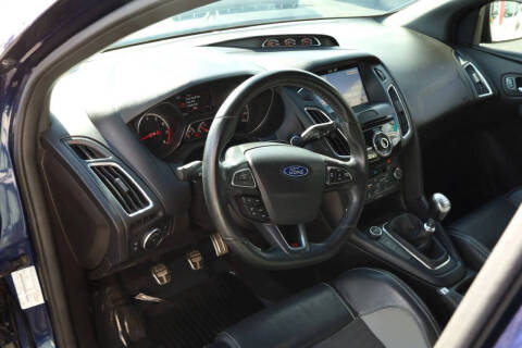2017 Ford Focus ST