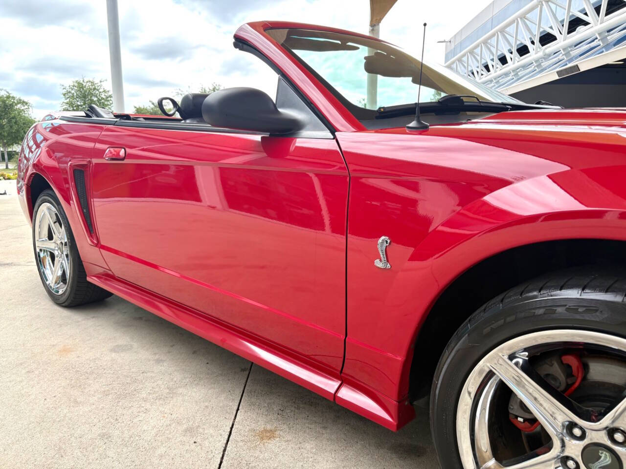 1999 Ford Mustang SVT Cobra 18