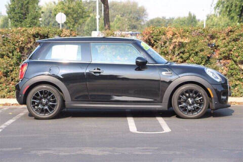 2014 MINI Hardtop Cooper