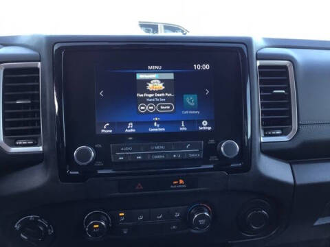 2022 Nissan Frontier SV