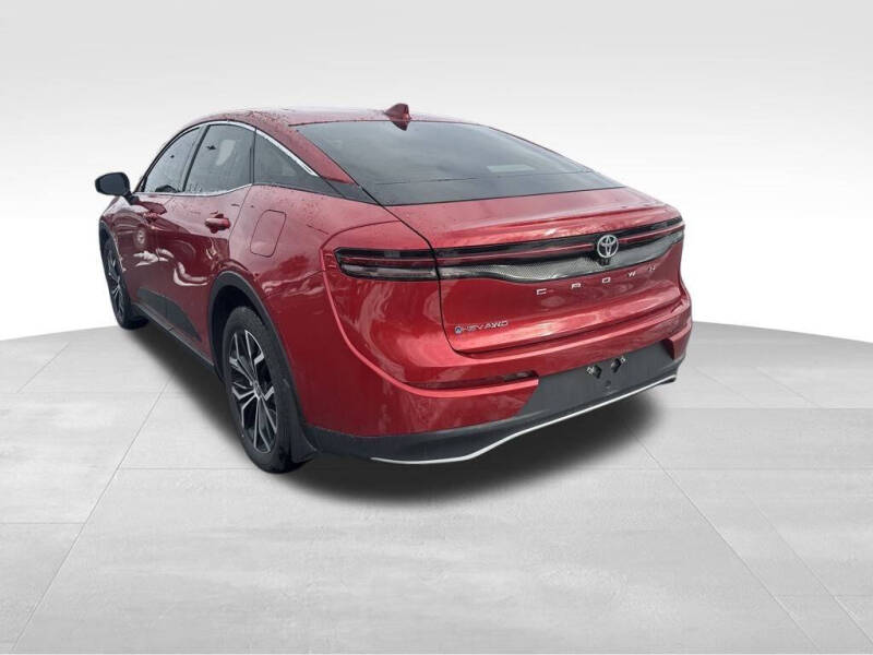 2024 Toyota Crown XLE